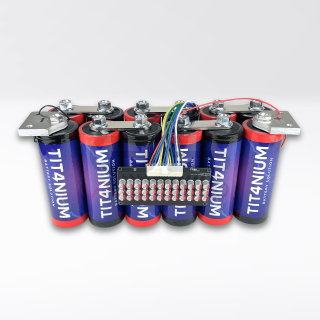 Batteria Extreme 45Ah TITANIUM 24V - 12 Celle LTO con BMS e Barre - 42x14x19cm