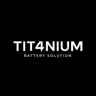 Batteria 160Ah TITANIUM 13.8V - 24 Celle LTO con BMS e Barre - 42x28x21cm