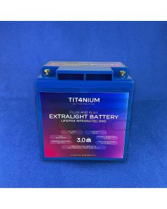 Batteria TITANIUM 30Ah M6 LiFePO4  - 13.2V Extraleggera 3kg - CCA:1120A [USATO RICONDIZIONATO]